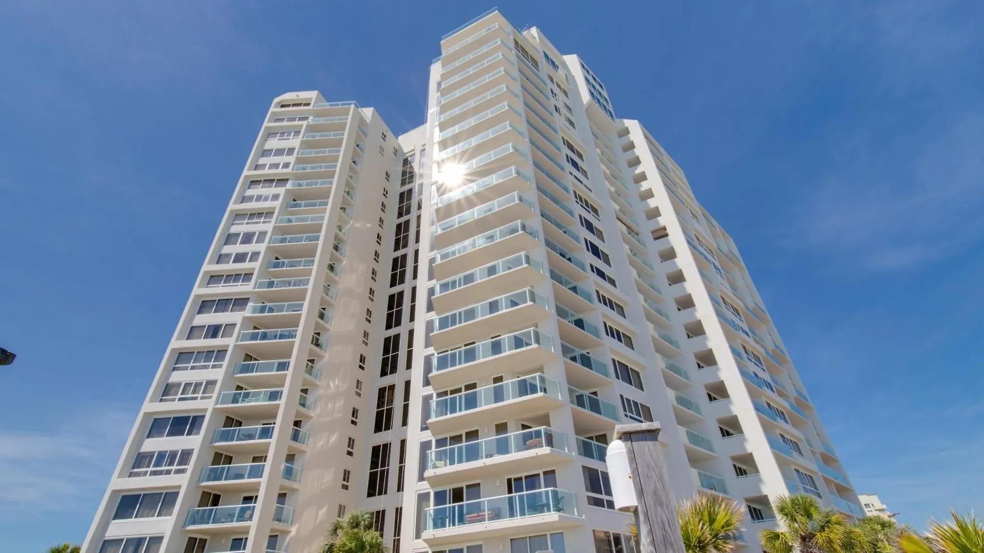 Beachside Two 4278 Destin 0*,